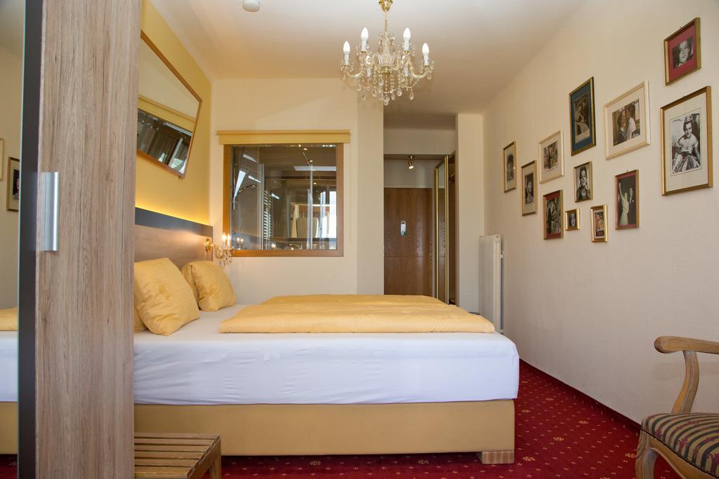 Villa Desiree - Hotel Garni - Adults Only Φίλλαχ Εξωτερικό φωτογραφία