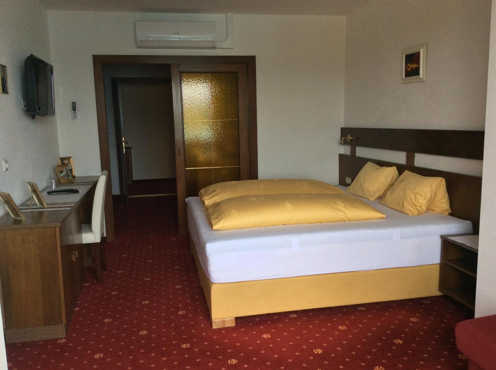 Villa Desiree - Hotel Garni - Adults Only Φίλλαχ Εξωτερικό φωτογραφία